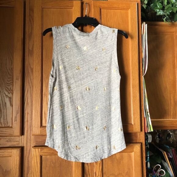 J Crew Scoop Neck Metallic Banana Heather Sleeveless Top Gray - XS - Picture 7 of 12